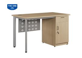 BÀN NHÂN VIÊN ROYAL HR140HLC7Y1